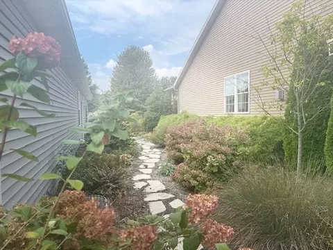 Exterior - 2404 Treeline Dr, Bloomington, IL 61704 photo 11 of 24