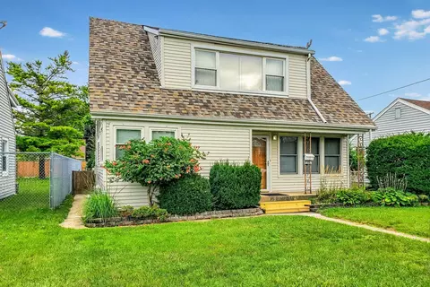 3421 Elder Ln, Franklin Park, IL 60131