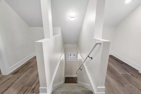 Entry Way - 1927 S 17th Ave, Broadview, IL 60155 photo 5 of 7