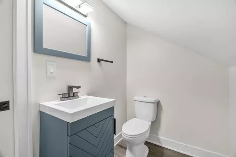 Bath - 1927 S 17th Ave, Broadview, IL 60155 photo 2 of 2