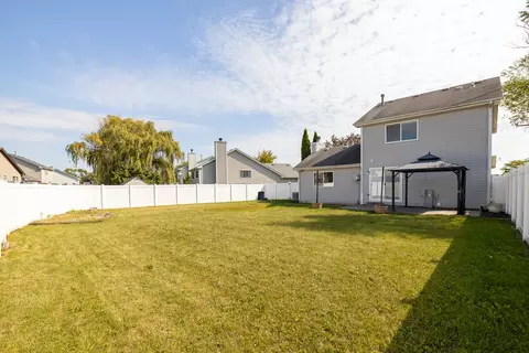 Exterior - 26256 S Plum Tree Ln, Monee, IL 60449 photo 3 of 3