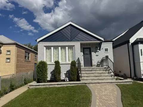 7205 S Hamlin Ave, Chicago, IL 60629