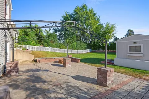 Exterior - Undisclosed, Bartlett, IL 60103 photo 6 of 7