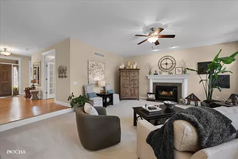 12206 Red Clover Ln, Plainfield, IL 60585 photo 6