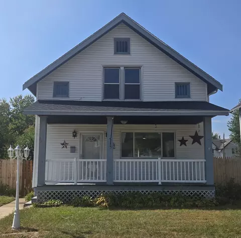 2211 S 5th St, Rockford, IL 61104