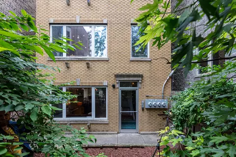 2647 W Cortez St, Chicago, IL 60622
