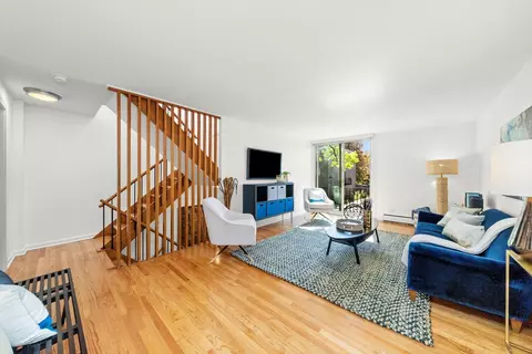 1452 E Park Pl, Chicago, IL 60637 photo 9