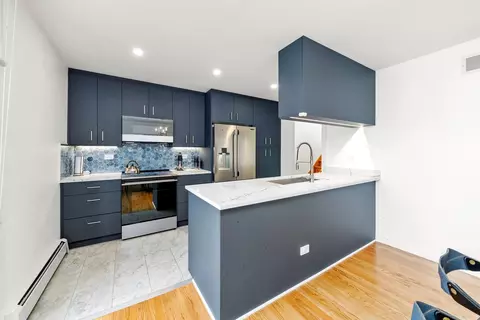 1452 E Park Pl, Chicago, IL 60637 photo 13