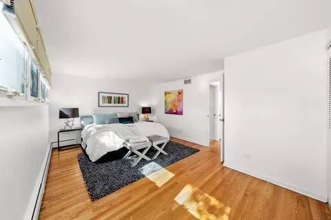 1452 E Park Pl, Chicago, IL 60637 photo 19