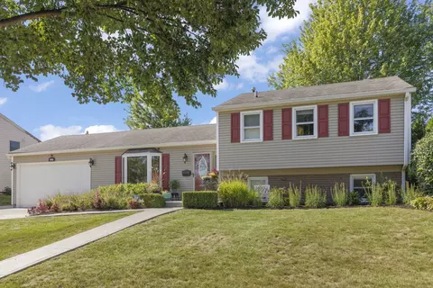 1425 Colwyn Dr, Schaumburg, IL 60194