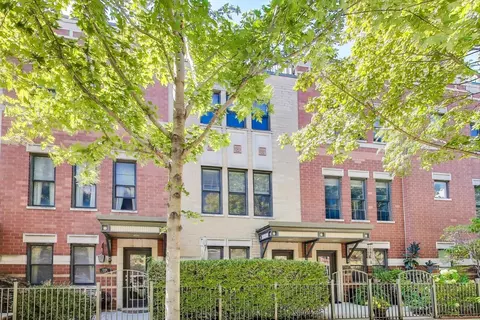 1010 N Crosby St, Chicago, IL 60610