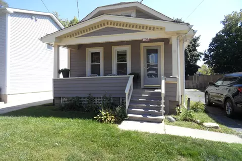 1022 Sard Ave, Aurora, IL 60506