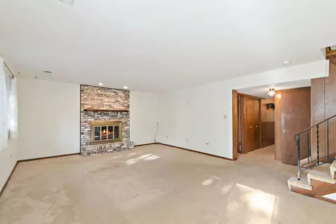 1411 Jill Ct, Rolling Meadows, IL 60008 photo 14