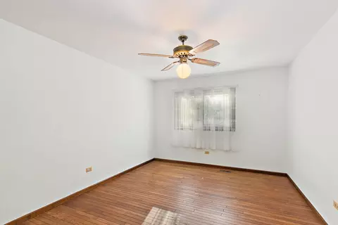 1411 Jill Ct, Rolling Meadows, IL 60008 photo 8