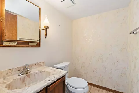 1411 Jill Ct, Rolling Meadows, IL 60008 photo 16