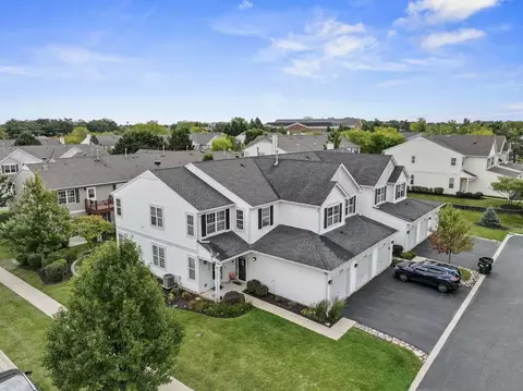 View/Area - 2885 Falling Waters Dr, Lindenhurst, IL 60046 photo 1 of 4