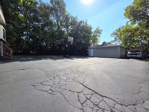 Exterior - 71 Lovell St, Elgin, IL 60120 photo 7 of 9