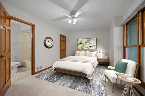 Bedroom - 2248 Aster Ct, Naperville, IL 60565 photo 2 of 8