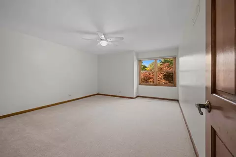 Bedroom - 2248 Aster Ct, Naperville, IL 60565 photo 7 of 8