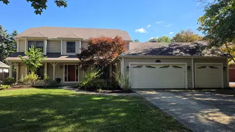 2248 Aster Ct, Naperville, IL 60565