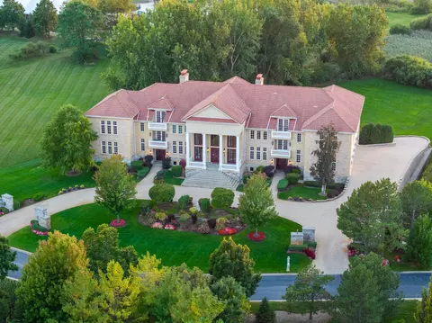 17 Star Ln, South Barrington, IL 60010