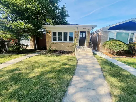 520 W 97th St, Chicago, IL 60628