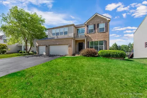 10880 Potomac Dr, Huntley, IL 60142