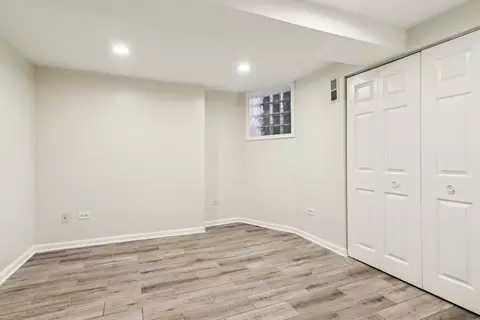 Bedroom - 4738 S Champlain Ave, Chicago, IL 60615 photo 5 of 6