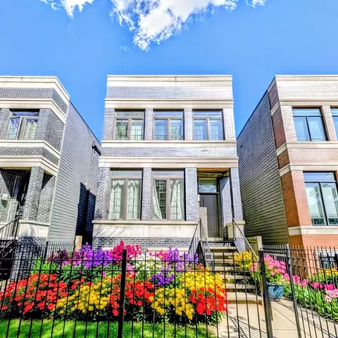 544 E 46th Pl, Chicago, IL 60653