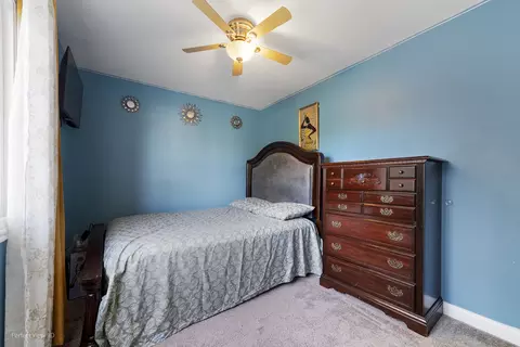 Bedroom - 217 Oriole Rd, Matteson, IL 60443 photo 4 of 4