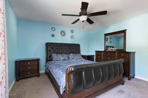 Bedroom - 217 Oriole Rd, Matteson, IL 60443 photo 1 of 4