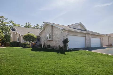 16231 Lake Villa Ave, Tinley Park, IL 60477