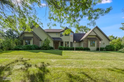 20 Ottawa Ct, Oswego, IL 60543