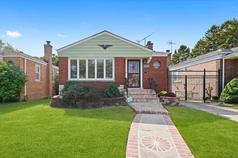 3905 W 81st Pl, Chicago, IL 60652
