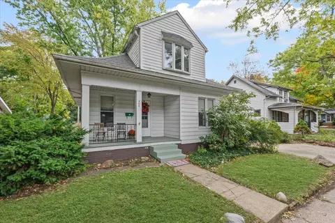 606 S Cottage Grove Ave, Urbana, IL 61802
