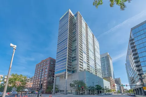 611 S Wells St #2406, Chicago, IL 60607
