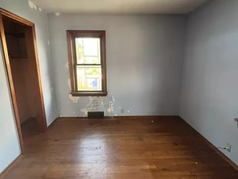 111 S Smith St, Aurora, IL 60505 photo 6