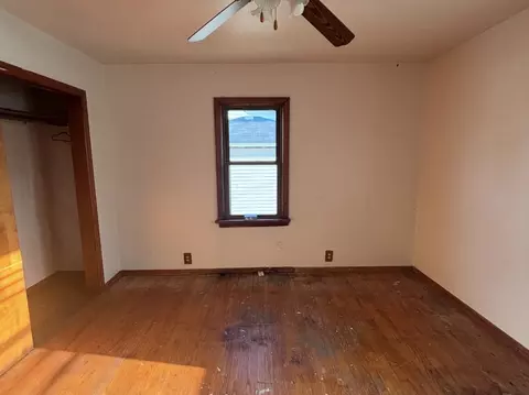 111 S Smith St, Aurora, IL 60505 photo 5