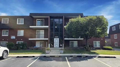 17007 Albany Ave #T106, Hazel Crest, IL 60429