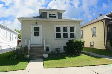 2233 N 73rd Ct, Elmwood Park, IL 60707