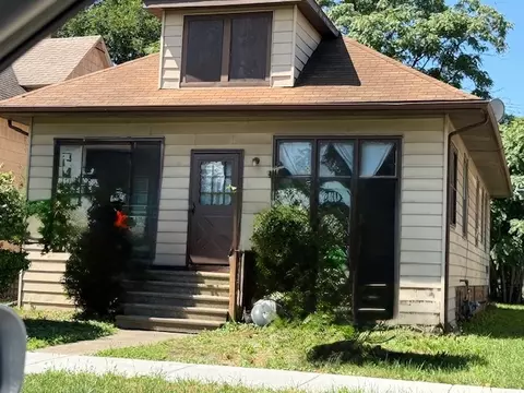 1016 Emerald Ave, Chicago Heights, IL 60411