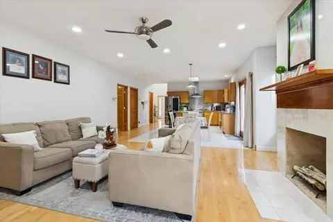 Other - 238 Hillcrest Ave, Addison, IL 60101 photo 2 of 7