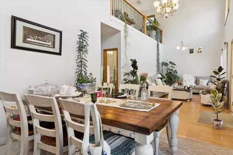 Dining - 238 Hillcrest Ave, Addison, IL 60101 photo 1 of 1