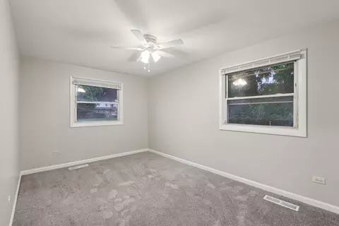 Bedroom - 15364 Afton Ave, Markham, IL 60428 photo 4 of 9