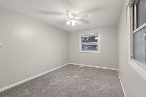 Bedroom - 15364 Afton Ave, Markham, IL 60428 photo 5 of 9
