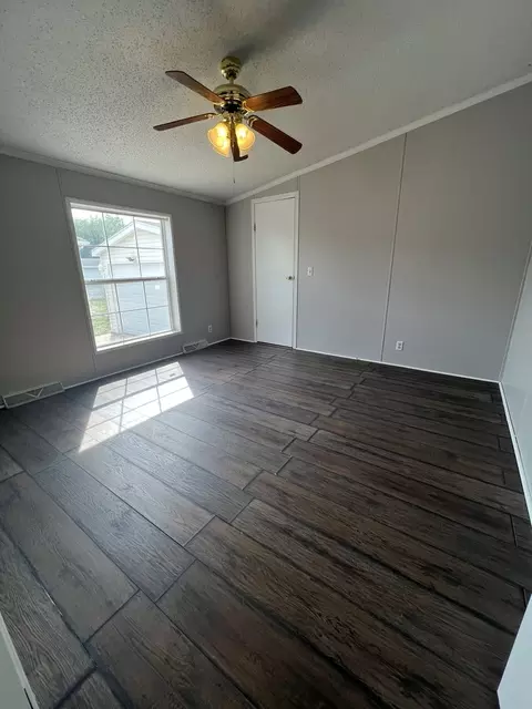 10 Swallow Ln, Beecher, IL 60401 photo 3