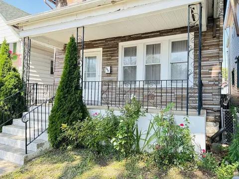 Exterior - 344 E 117th St, Chicago, IL 60628 photo 2 of 8