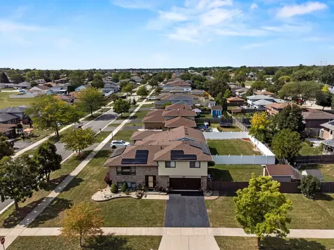 16950 90th Ave, Orland Hills, IL 60487