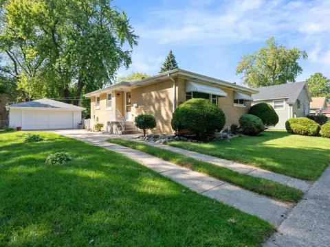 13910 S Dearborn St, Riverdale, IL 60827