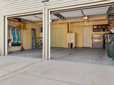 Other - 1045 Nottingham Ln, Hoffman Estates, IL 60169 photo 3 of 4